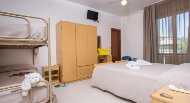 Трёхместный номер Standard с балконом Hotel Maioli B&B