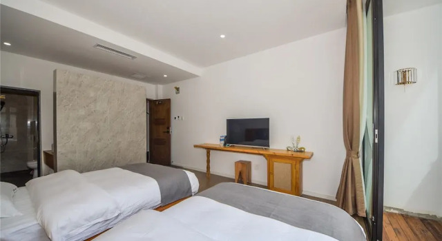 Luyunshe Inn, Boek Hotel Dali Yunnan