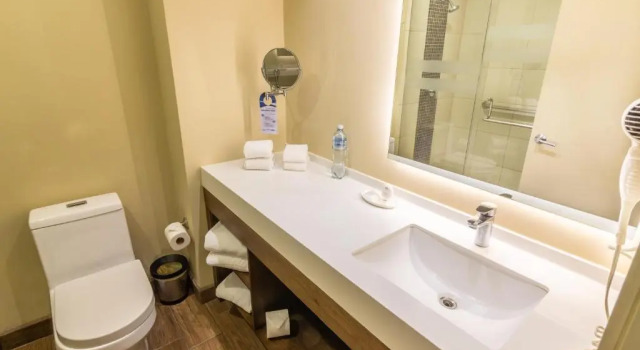 Номер Executive LATAM HOTEL Plaza Pradera Quetzaltenango