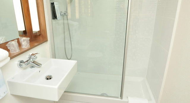 Трёхместный номер Standard Campanile Hotel Senlis