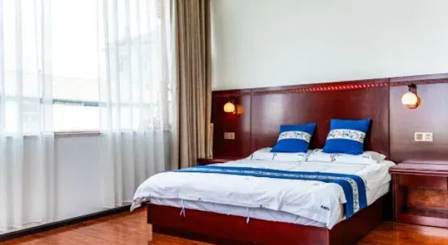 Люкс Comfort Heqing Gewu Homestay
