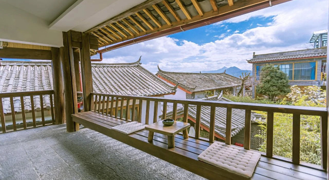 Ne Tsang Inn Lijiang, Забронировать Отель Отели Лицзян с завтраком, рядом с Улица Сквер-стрит Древнего города Шухэ, Завтраки