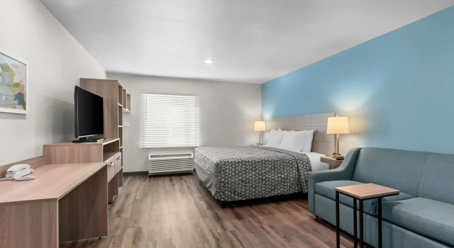 Woodspring Suites Gilbert - Mesa Gateway Airport
