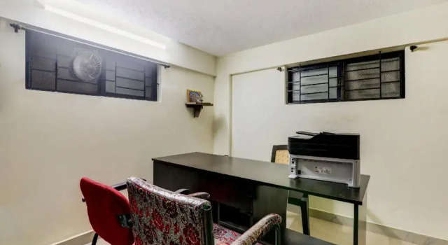 Skyway Inn by OYO Rooms, Rezervovat Hotel Hotely v Bangalore s parkováním, Parkování