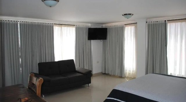 Люкс COLOMBIA-Hotel Hontibon