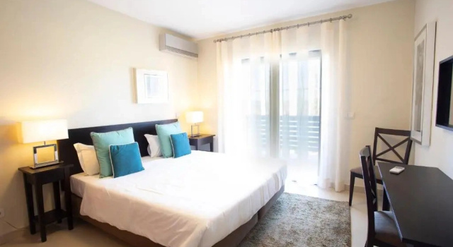 Апартаменты Amendoeira Golf Resort