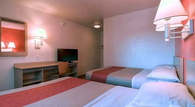 Номер Deluxe Motel 6-Westminster, CA - South - Long Beach Area