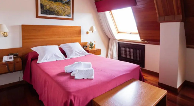 Двухместный номер Standard Мансарда Hotel Valencia