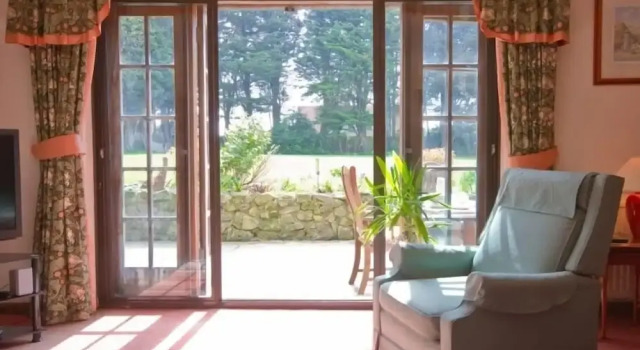 Cottage at Friston Down, Забронировать Дом для отпуска Виллы Исторического графства Суссекса, Вилла