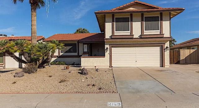 Shadow Mountain Retreat 4BR by Casago, Забронировать Отель Финикс Phoenix Metropolitan Area, рядом с Phoenix First Assembly of God