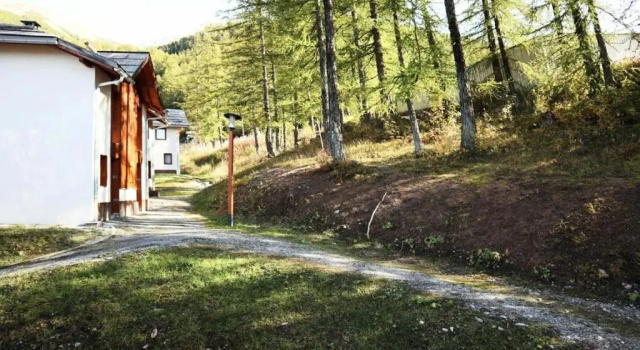 CHALET LA COMBE D OR - Chalets pour 6 Personnes 834, Забронировать Шале Виллы Овернь-Рона-Альпы, Вилла