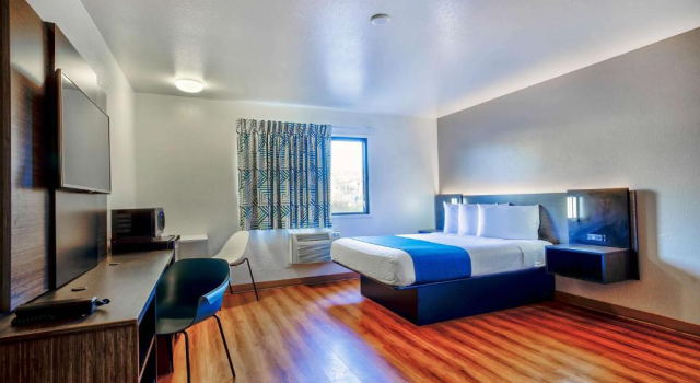 Люкс Motel 6 Duluth, MN