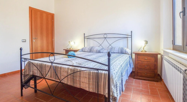 Beautiful Home in Chiusdino With Wifi and 5 Bedrooms