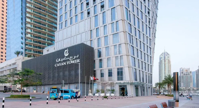 Iconic Marina Stay Cayan Tower 2BR, Забронировать Апартаменты/квартира Апартаменты Эмирата Дубая, рядом с Международный яхт-клуб Дубая, Апартаменты/квартира