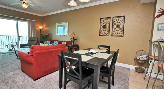 Crystal Shores West 207