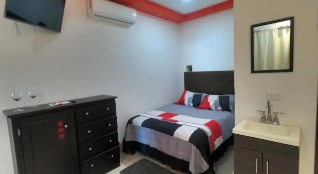 Четырёхместный номер Deluxe Playa Suites Mazatlán