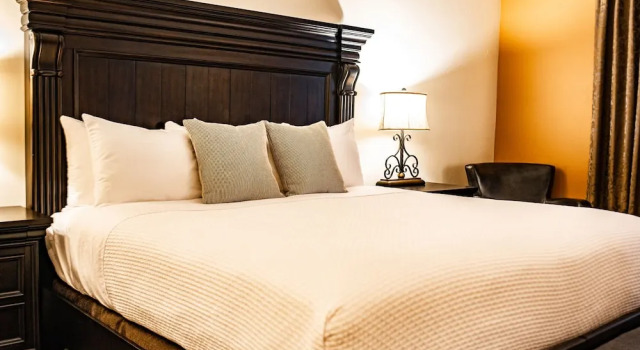 Двухместный номер Grand Elk Country Inn