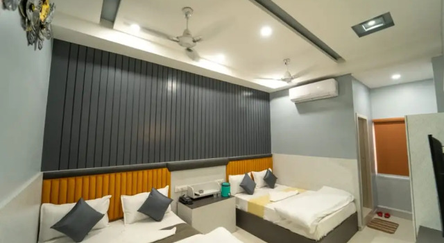 Четырёхместный номер Deluxe с видом на город Goroomgo Park View Villa Jodhpur