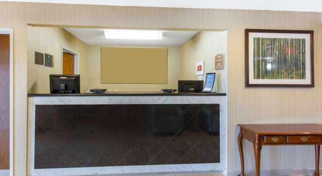 Comfort Inn Stephens City, Boek Hotel Hotels in Stephens City met parkeren, Parkeren