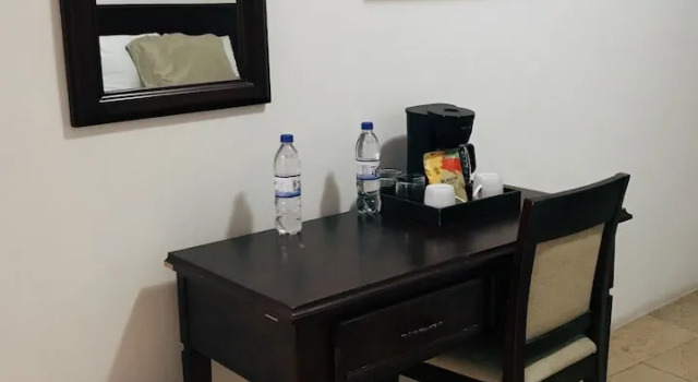 Четырёхместный семейный люкс Hotel Casa las Mercedes