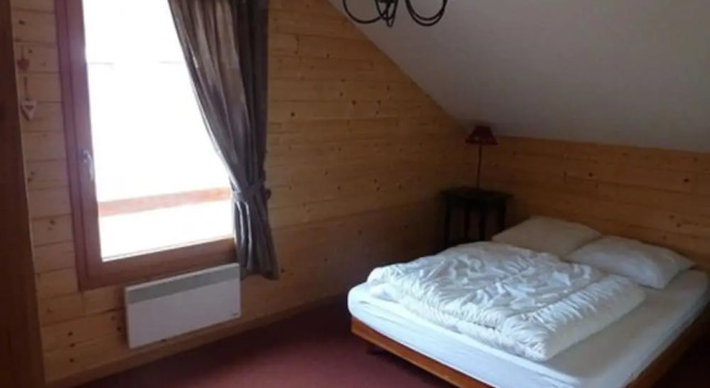 Cozy Chalet in Liézey With View of French Countryside, Забронировать Шале Коттеджи Вогезы, Коттедж