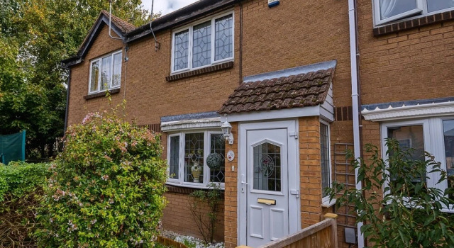 25 Mins to CL! London Amazing 2bedhome Sleeps 1-5