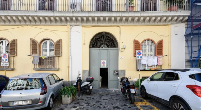 Piazza Ges e Maria 4