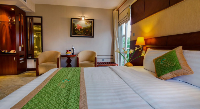 Emerald Hotel Hanoi