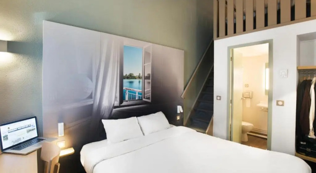 B&B HOTEL Lyon St Priest, Prenota Bed & breakfast Saint-Priest Rodano