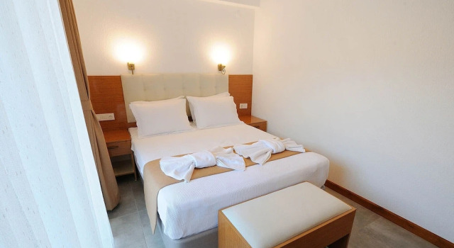 Люкс Comfort с балконом Karaincir Suit Otel