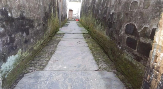 Wuyuan Yawanju Inn, Rezerwuj Hotel Hotele w Shangrao z parkingiem, Parking
