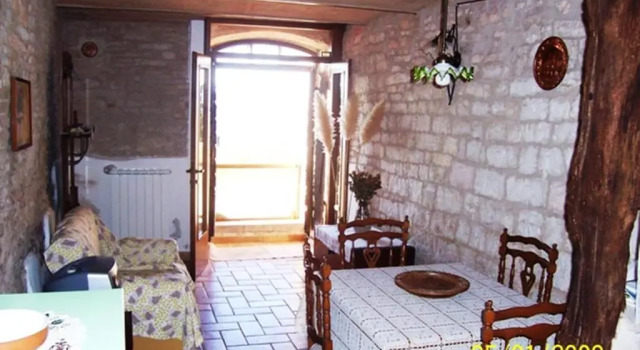 Appartamento nel Castello presso Gubbio, Rezervasyon Daire Umbria havuzlu oteller, Yüzme Havuzu