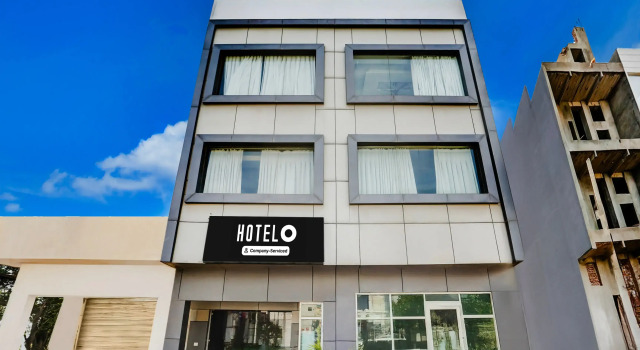Hotel O by OYO Lohgarh Road Zirakpur Formerly JB Plaza, Varaa Hotelli Zirakpur Haryana