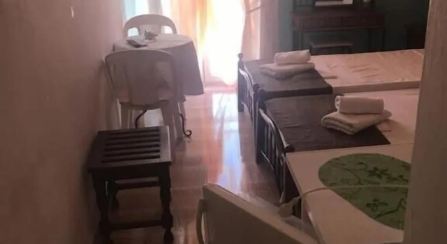 Angela - Zoi Rooms
