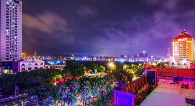 Baolong Hotel Dongguan (Houjie Shanmei Subway Station Branch), Book Hotel Dalingshan 