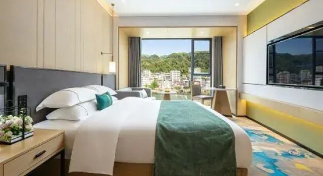Люкс Business с видом на реку Haoting Hotel