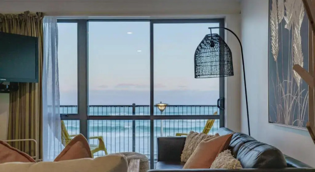 Апартаменты с видом на море Esplanade Apartments
