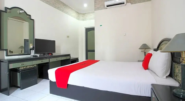 Двухместный номер Standard Akur Hotel Malioboro Mitra RedDoorz