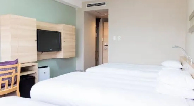 Трёхместный номер Smoking Hotel Keihan Kyoto Grande