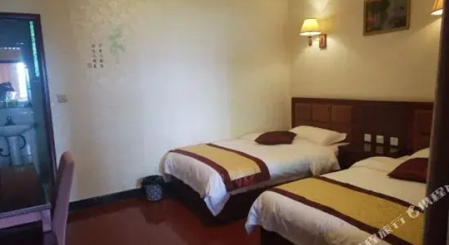 Ya'an Bifengxia Kaifeng Inn, Prenota Hotel Hotel a Sichuan con parcheggio, Parcheggio