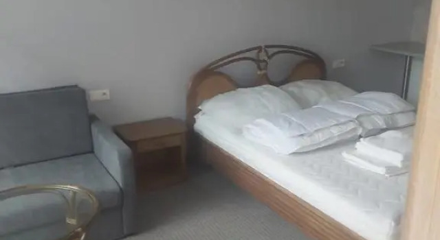 Трёхместный номер Comfort OperaHostel