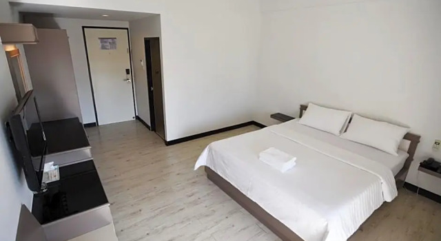 Номер Standard Hi Season Hotel
