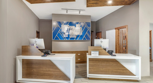 Holiday Inn Express Hotel and Suites Alice, Boek Hotel Alice Houston