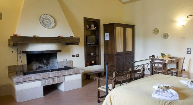 Agriturismo Cerreto, Rezervați Casă de vacanță Hoteluri în Pienza cu piscină, Piscină