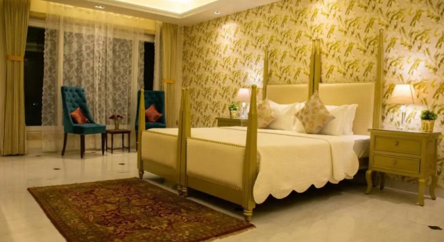 Dileep Kothi - A Royal Boutique Luxury Suites in Jaipur, Забронировать Бутик-отель Отели штата Раджастхана с парковкой, Парковка
