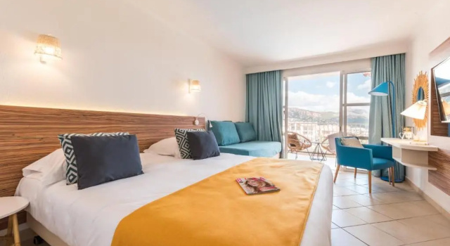 Трёхместный номер Standard Hôtel de l'Esterel Pierre & Vacances