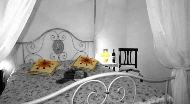 B&B Le Logge Di Sopra, Prenota Bed & breakfast Asciano Crete Senesi
