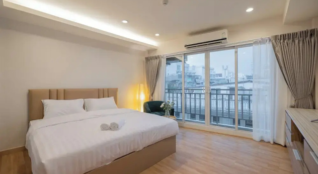 Двухместный номер Standard с балконом Exoresidence The Heart of Chinatown