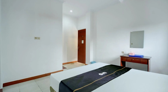 Номер Deluxe Hotel O Depok near Bhayangkara BRIMOB Hospital Formerly Hotel Mutiara Kelapa Dua Depok