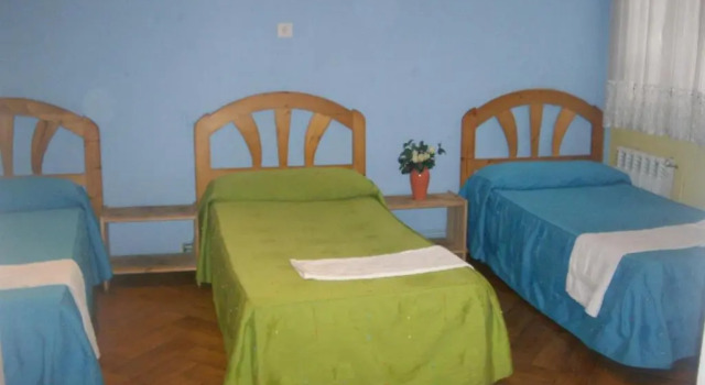Трёхместный номер Standard Hostal Pacios